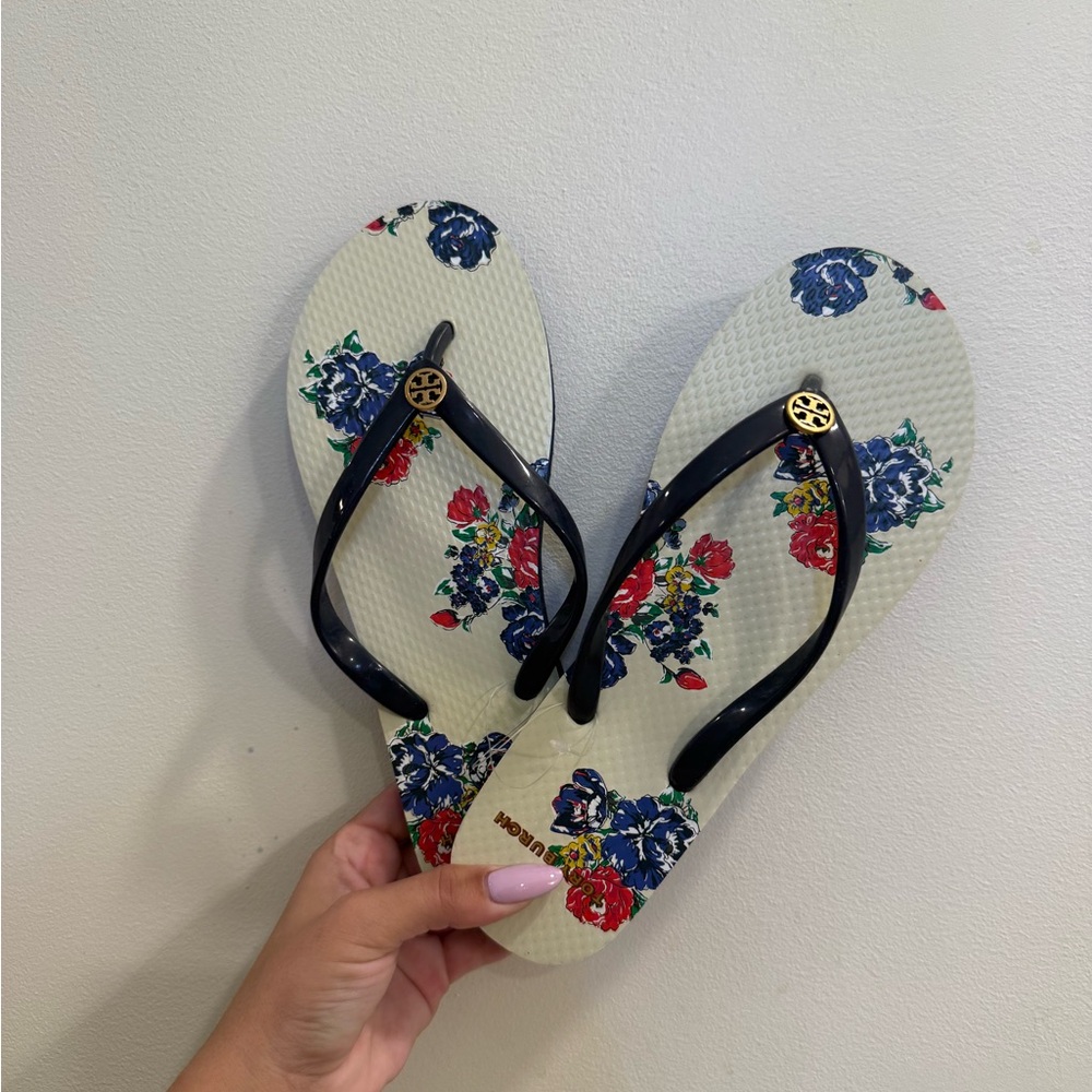 Tory Burch Sandals🩴🌺